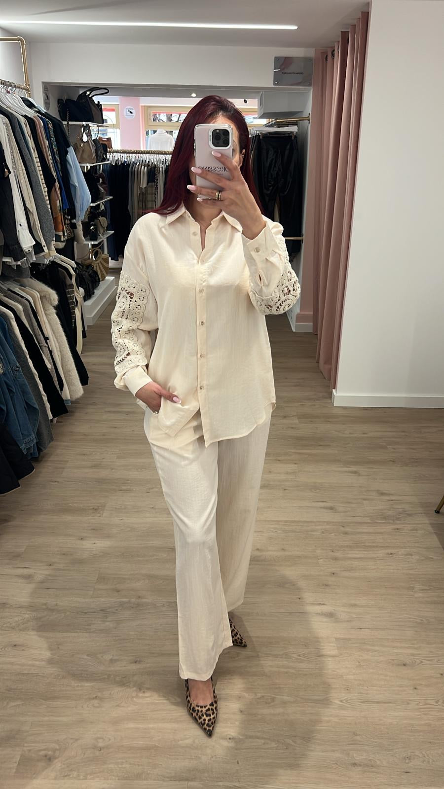 Ensemble beige dentelle