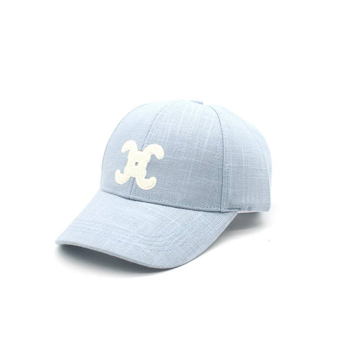 Casquette avec logo brodé
