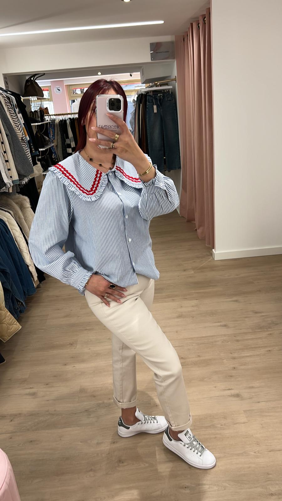 Chemisier col vague rouge