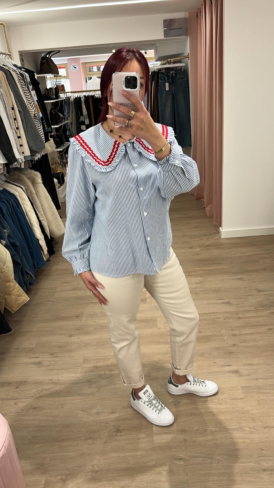 Chemisier col vague rouge