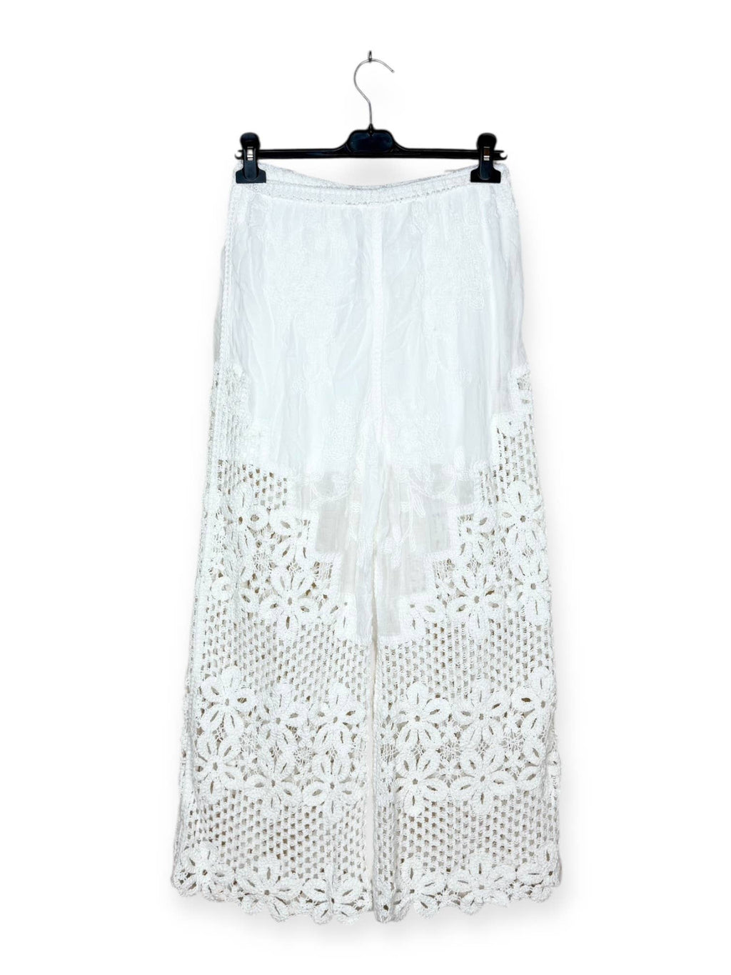 Pantalon à Motifs Ajourés et Broderies Florales